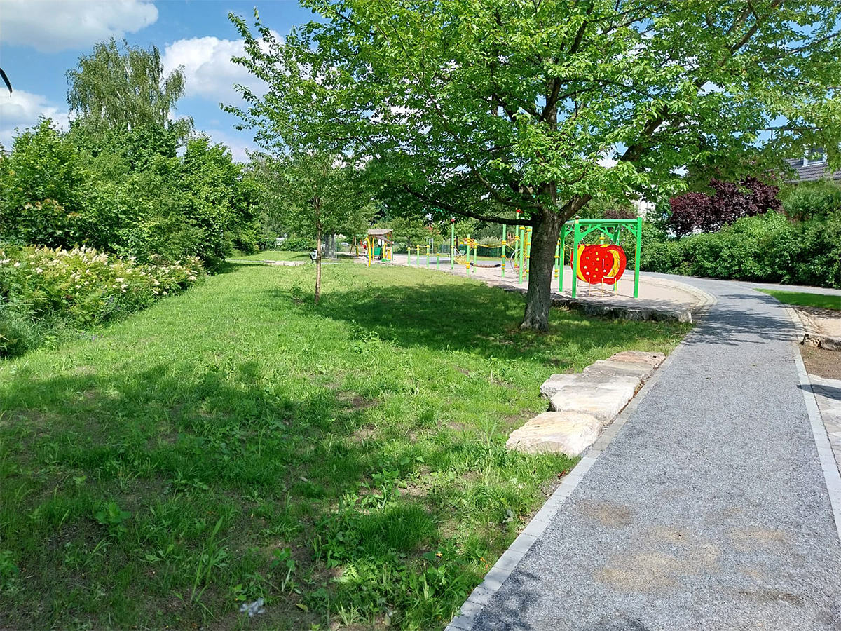 Spielplatzsanierung am Gatterweg Spielplatzsanierung am Gatterweg